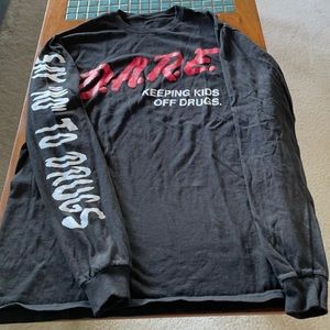 Vintage D.A.R.E. Keeping Kids Off Drugs tee shirt